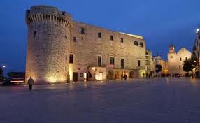 http://www.zeroventiquattro.it/wp-content/uploads/2011/07/conversano.jpg